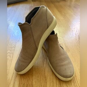 Ecco Men's Brown Slip-On Loafers